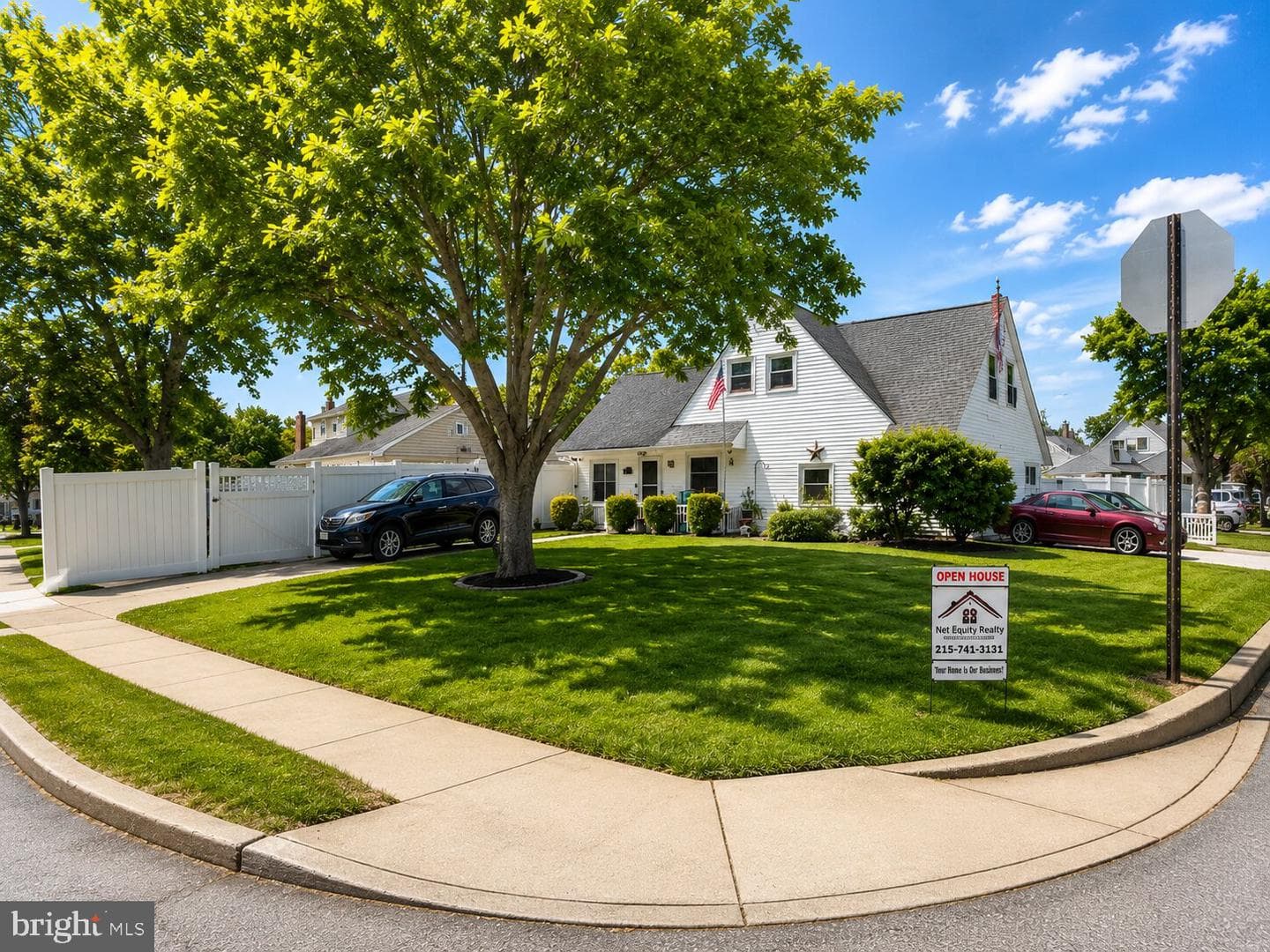 43 Northpark Drive, Levittown