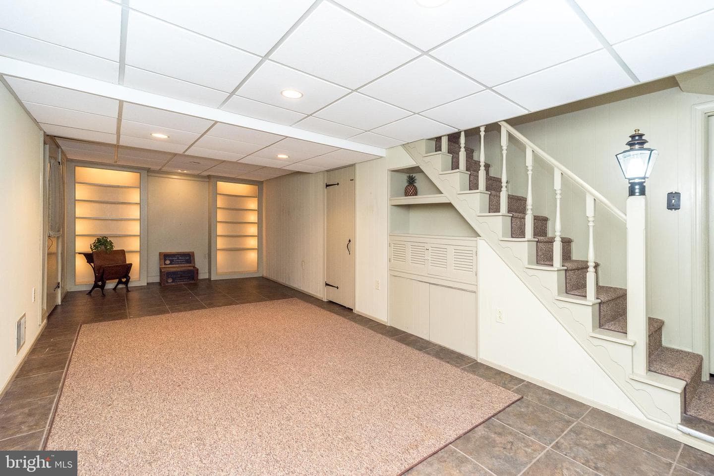 501 E Penn Street photo 51