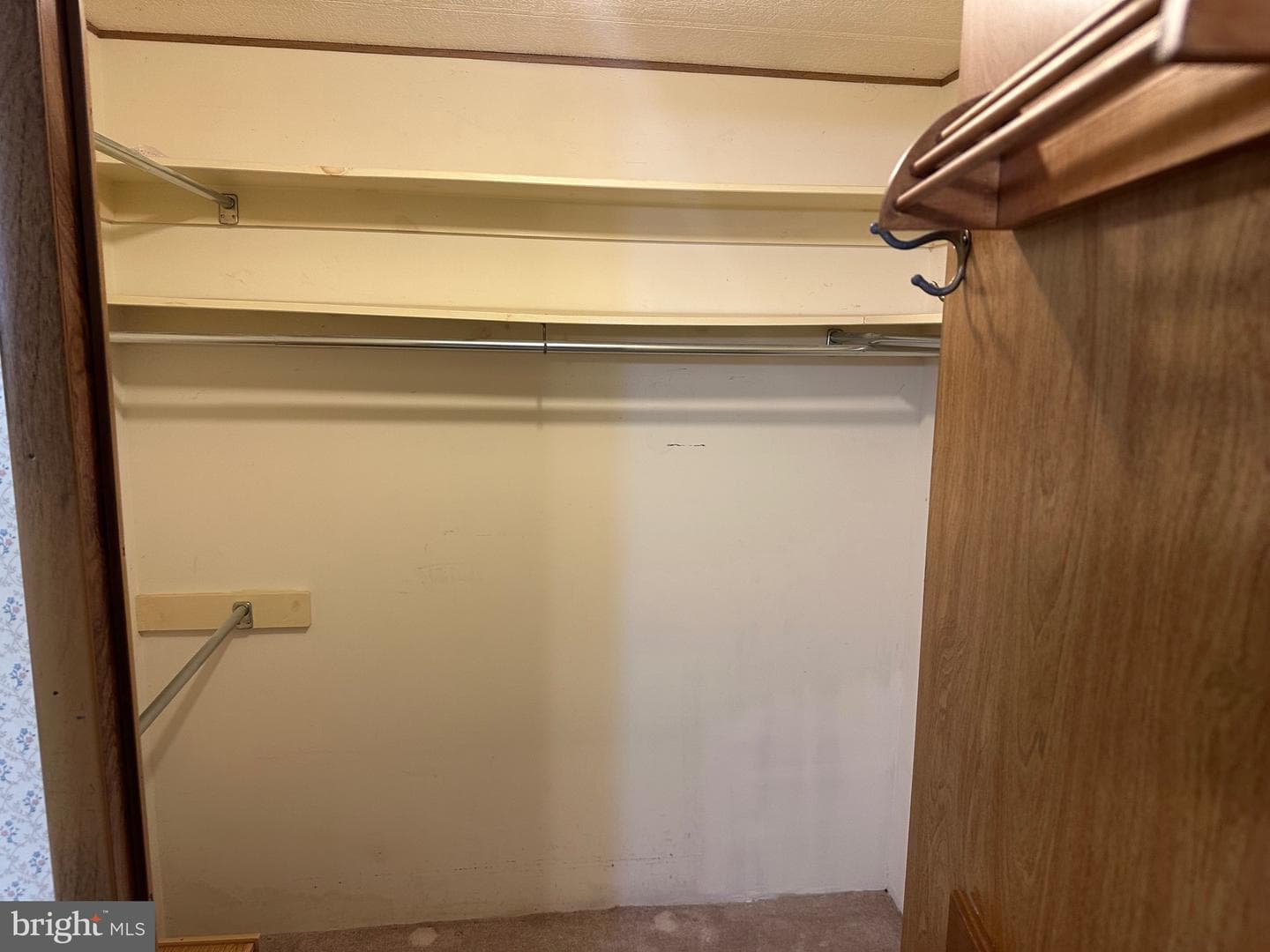 1027 Pine Circle photo 14
