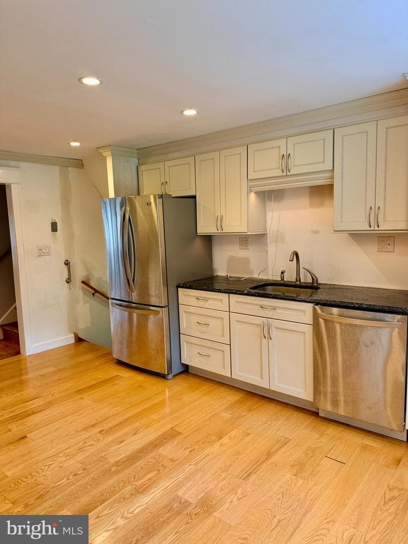 31 Rembrandt Lane photo 12