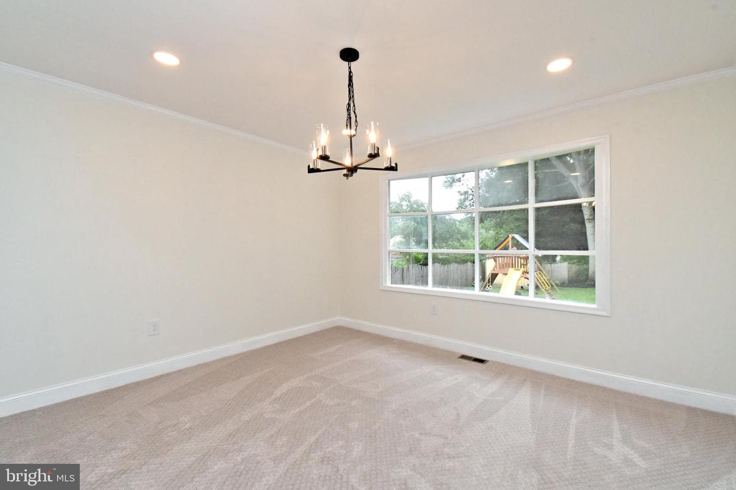 817 Stark Circle photo 11