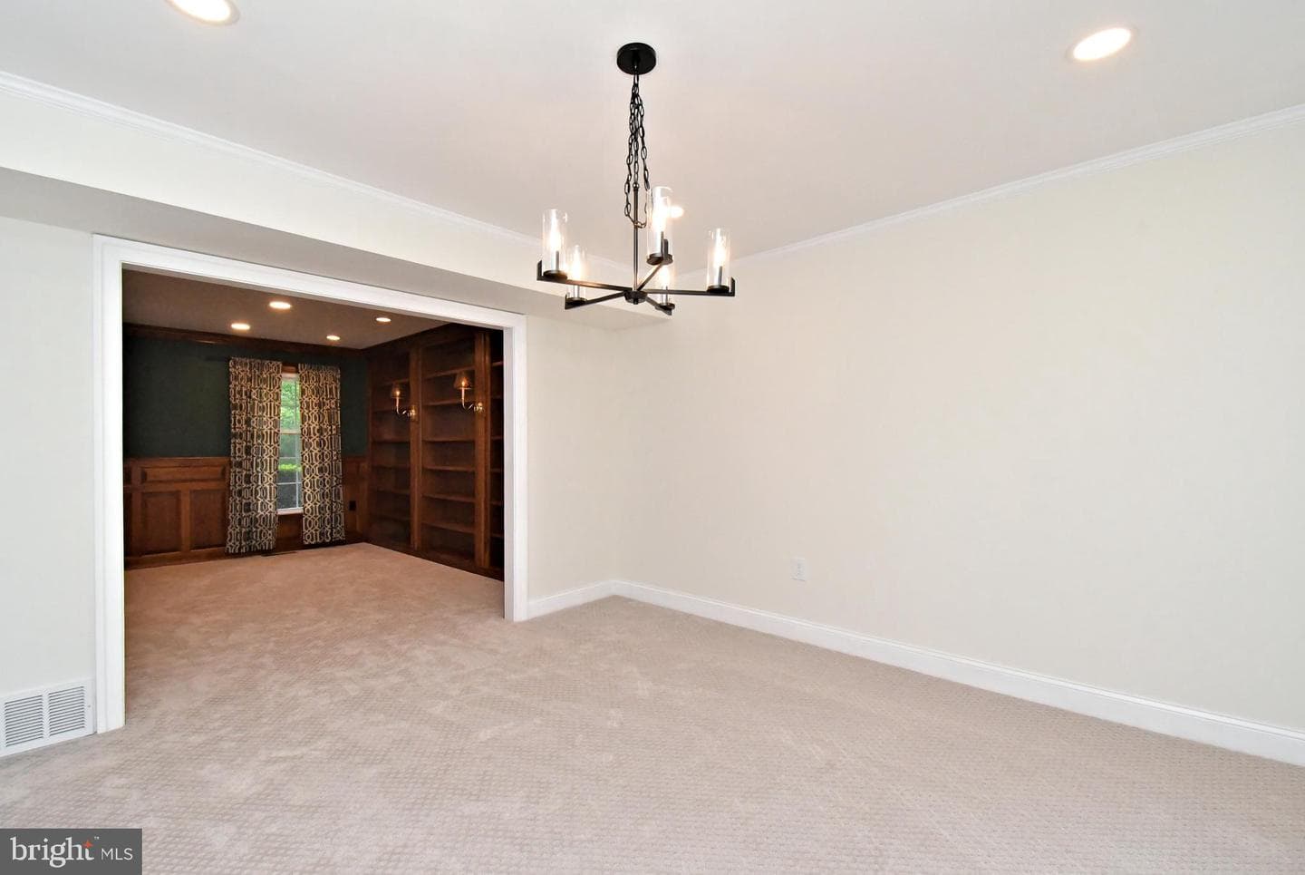 817 Stark Circle photo 12