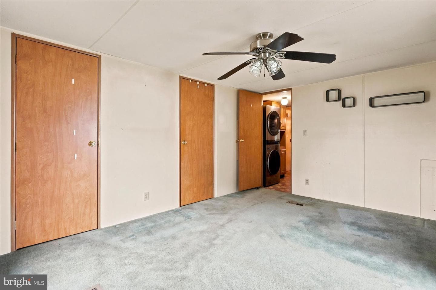 409 Reagan Drive photo 11