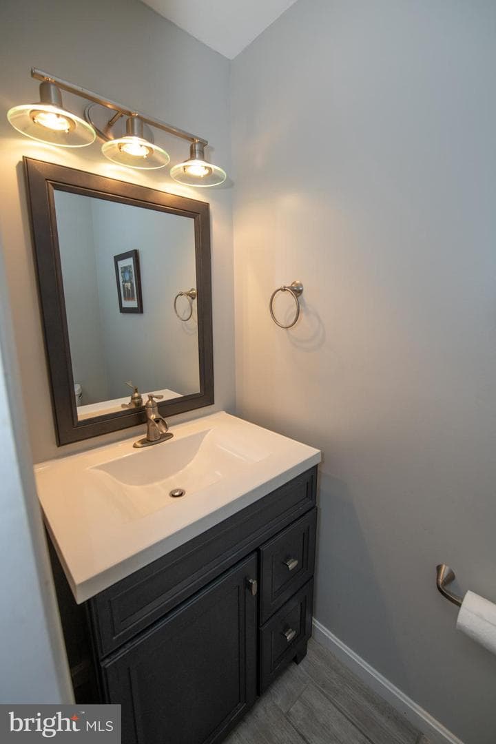 78 Bellwood photo 15