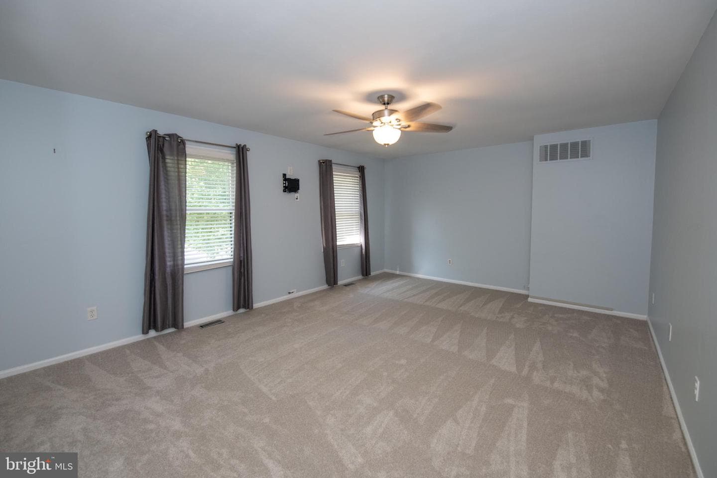78 Bellwood photo 18