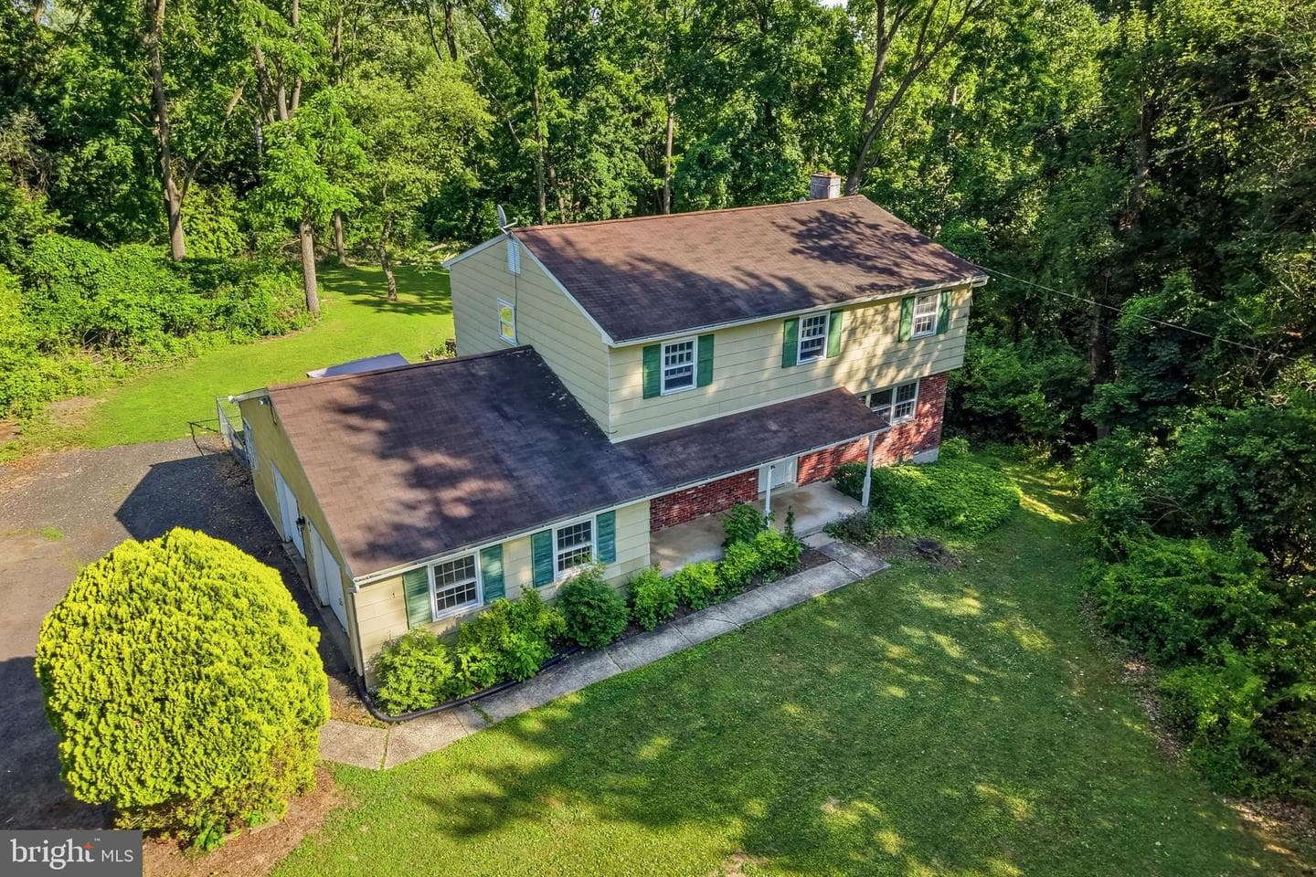 290 Cherry Blossom Drive photo 3