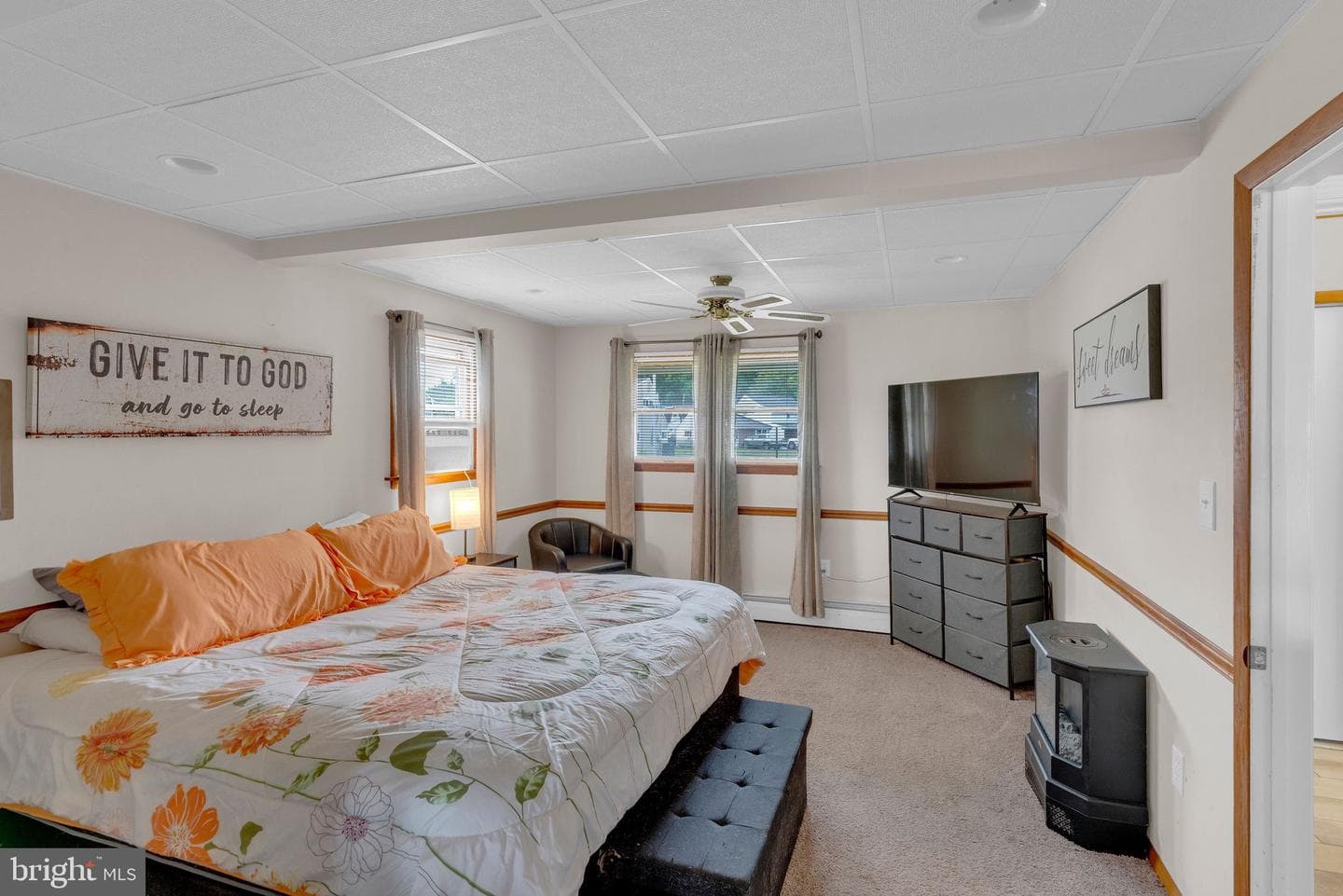 45 Red Cedar Drive photo 12