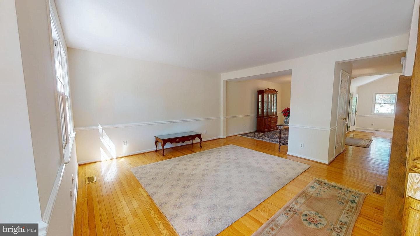 4040 Diane Way, Doylestown