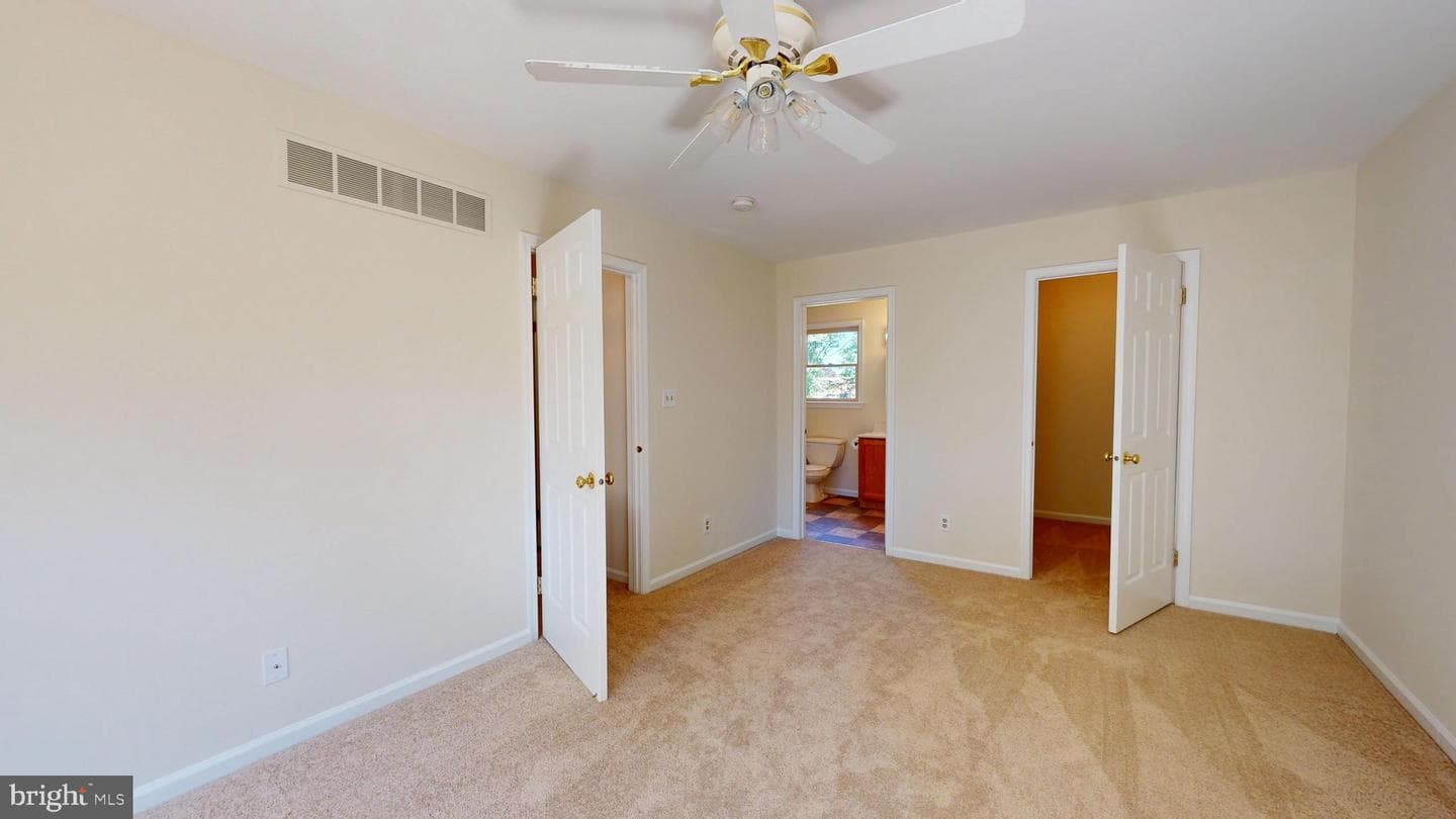 4040 Diane Way photo 30