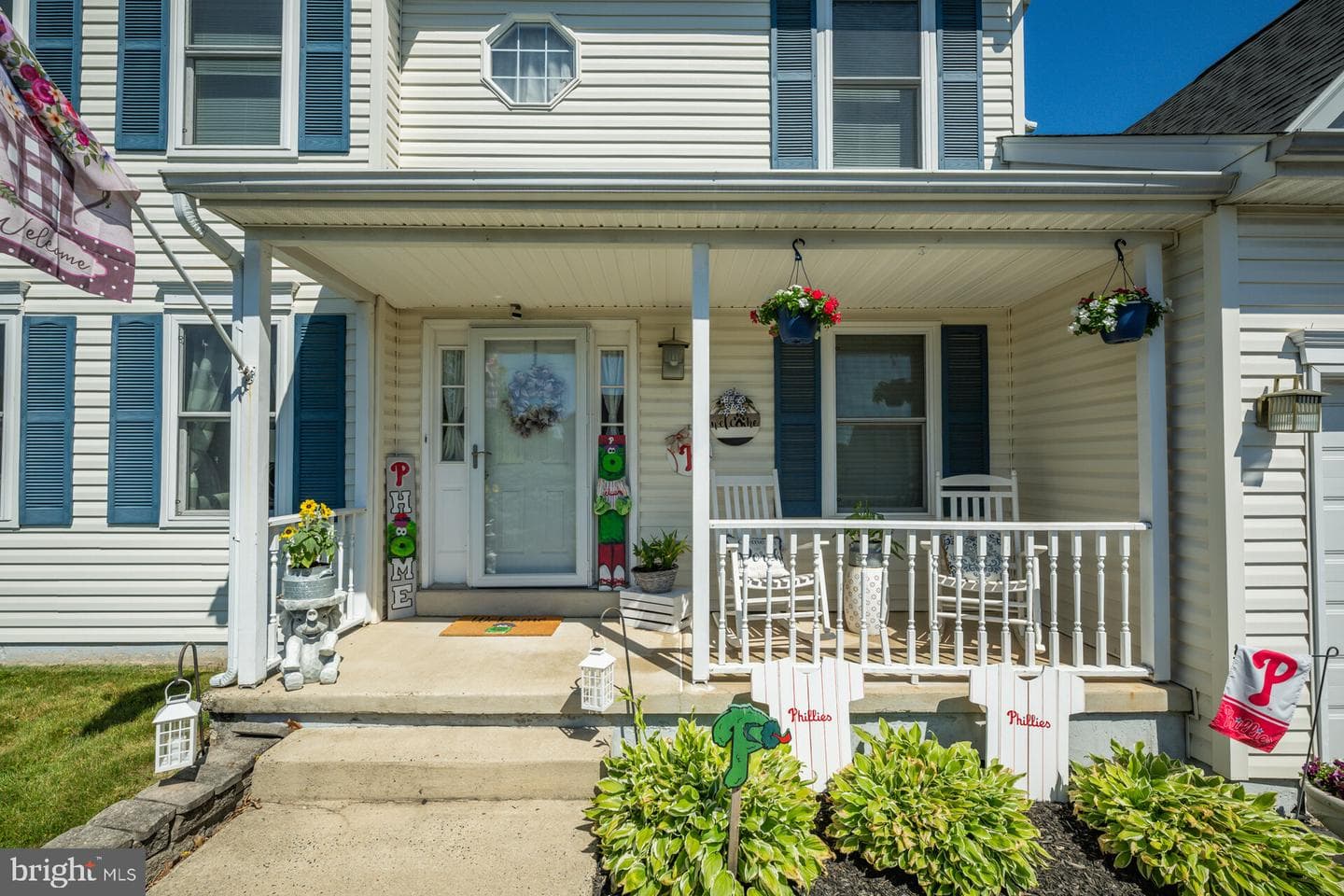 1233 Cobblestone Drive photo 3