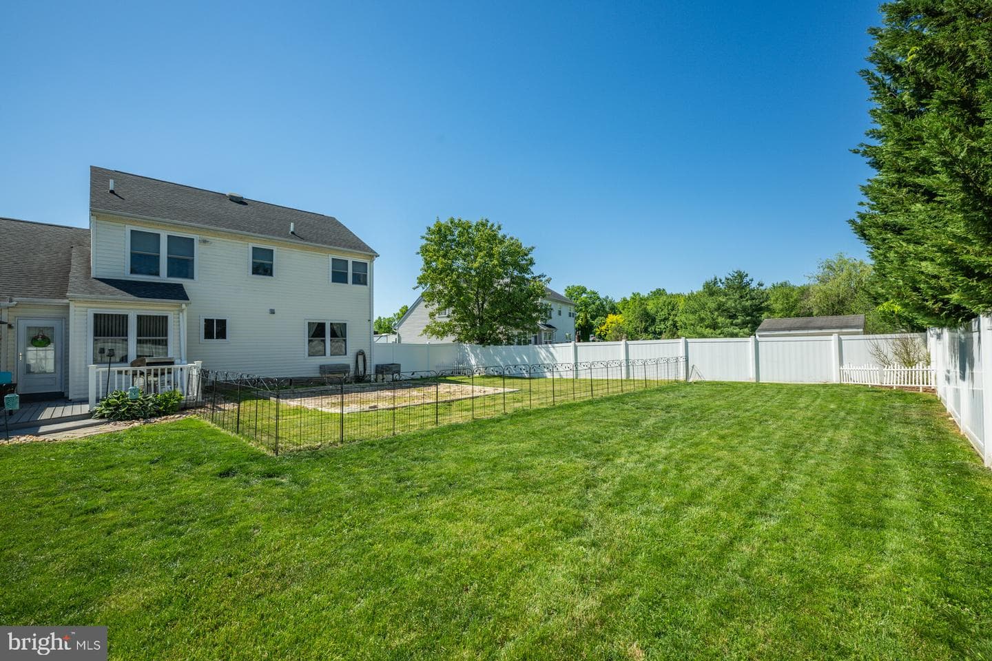 1233 Cobblestone Drive photo 6