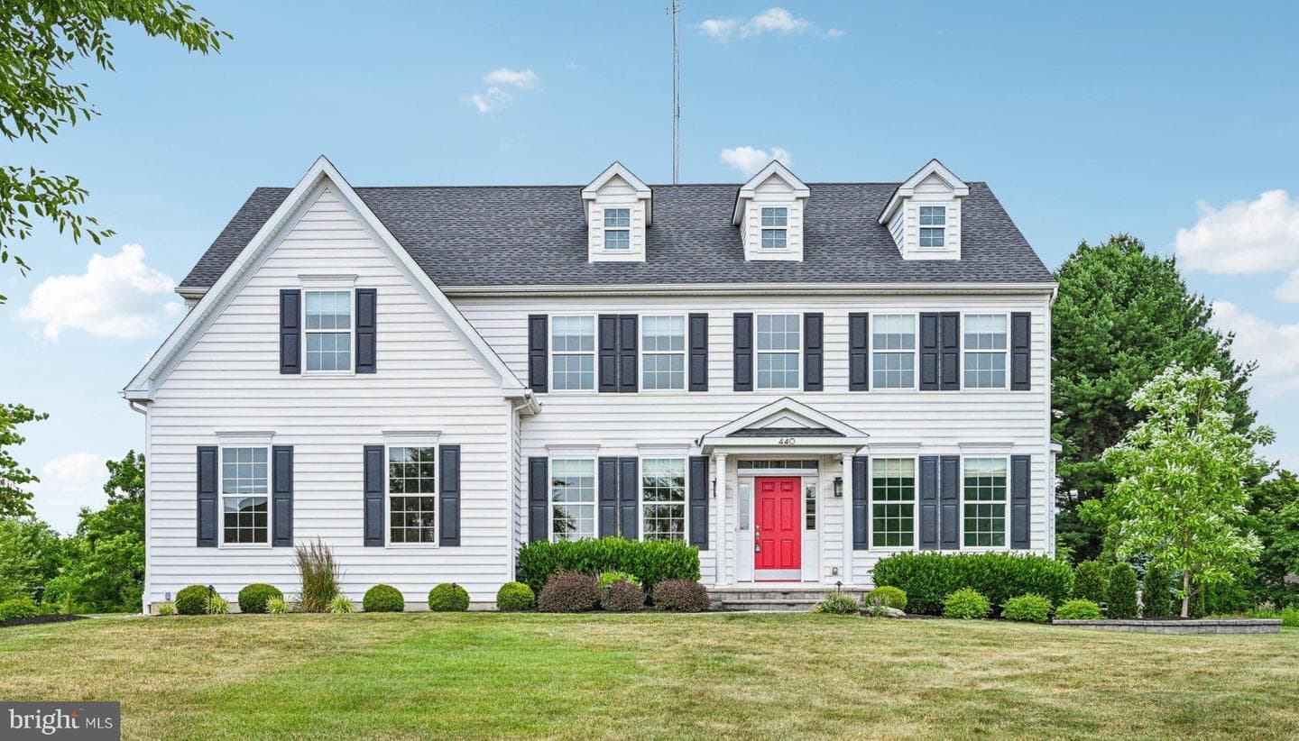 440 Elizabeth Way, Hatfield
