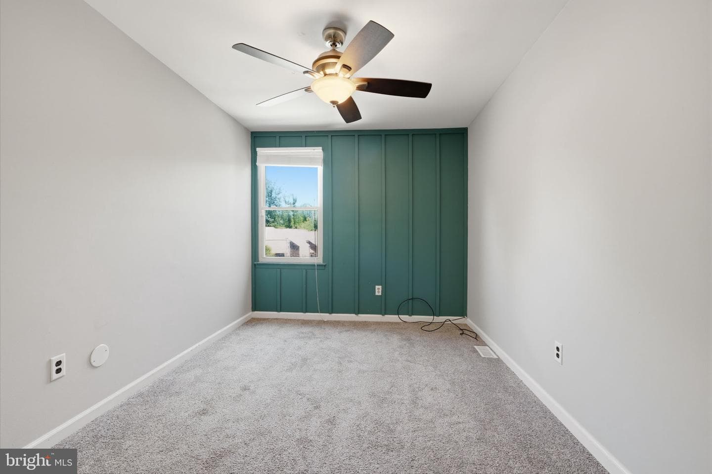 1720 Julie Court photo 18