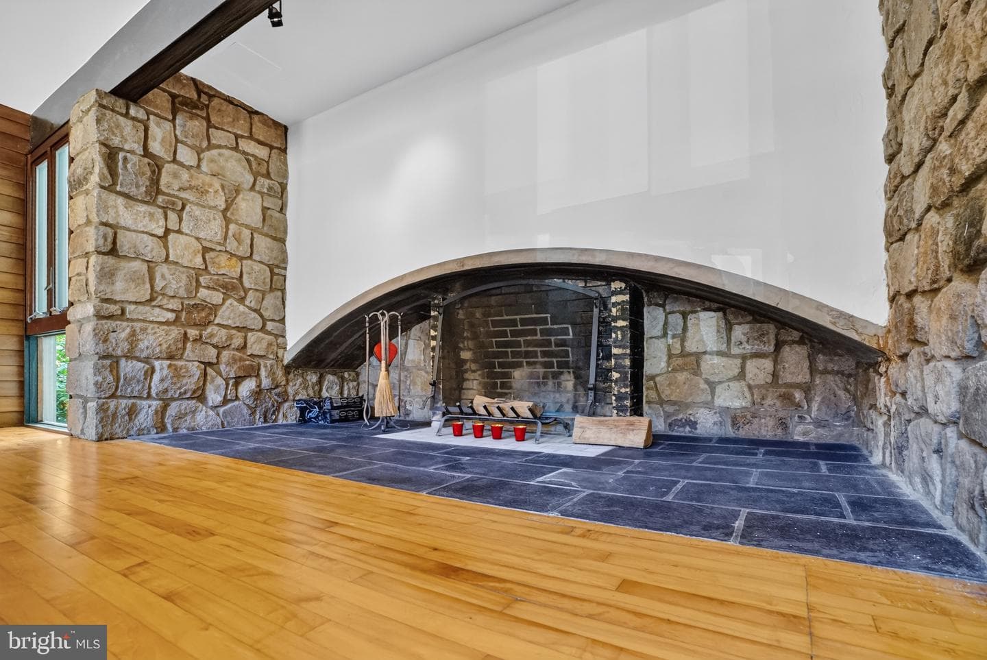 360 W Court Street photo 15
