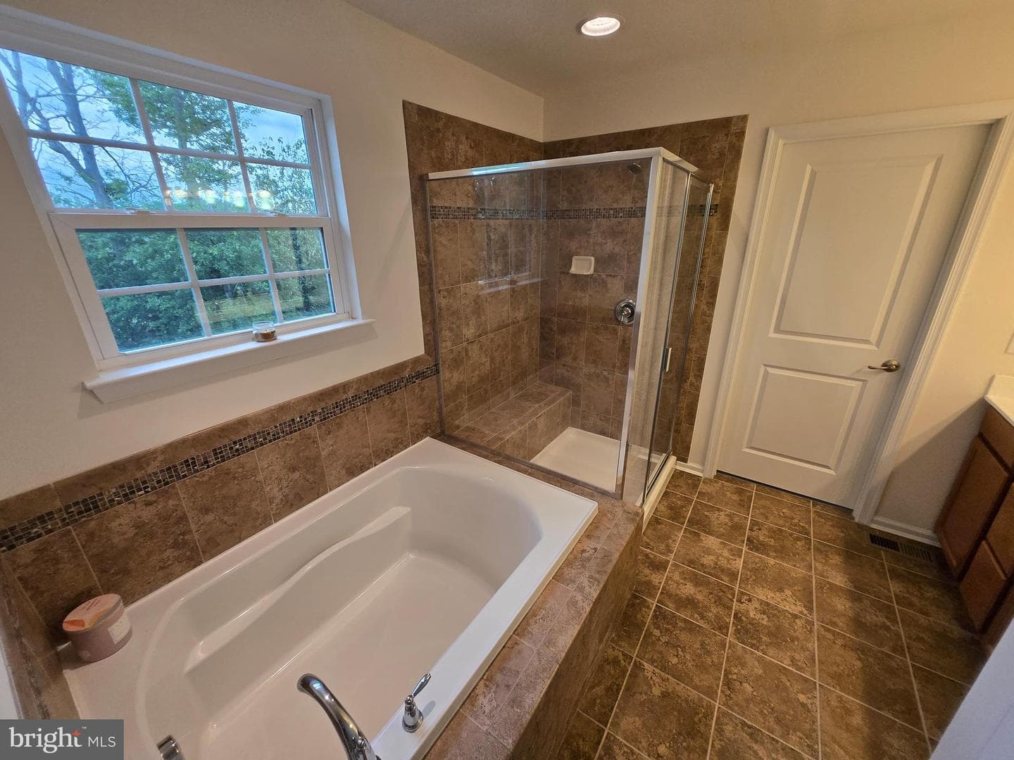1340 Quakers Way photo 26