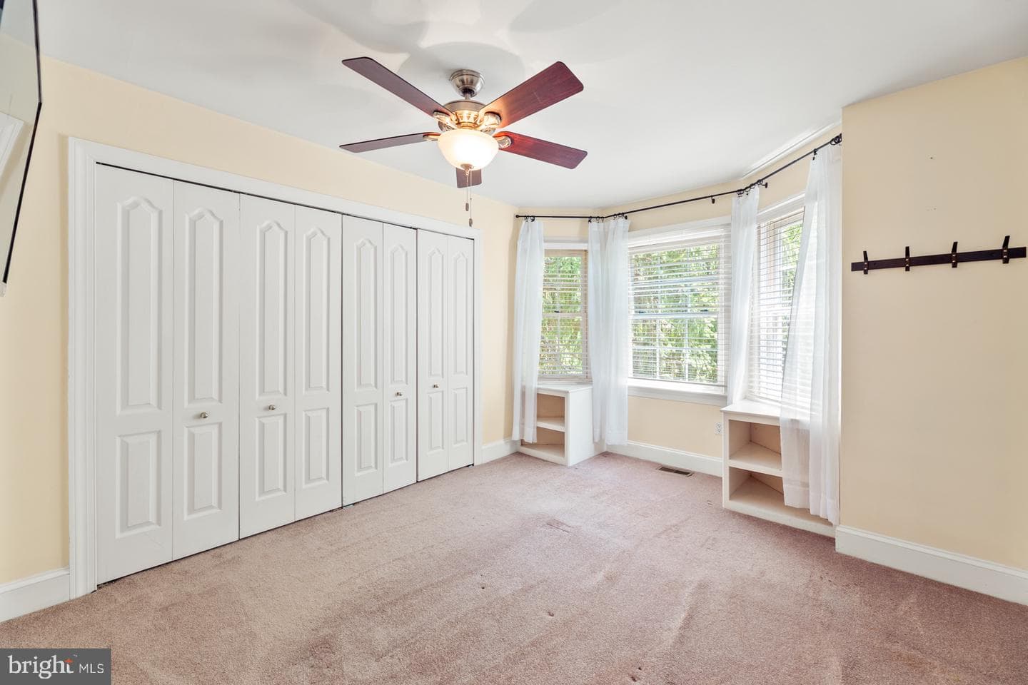 8 Golfview Drive photo 17