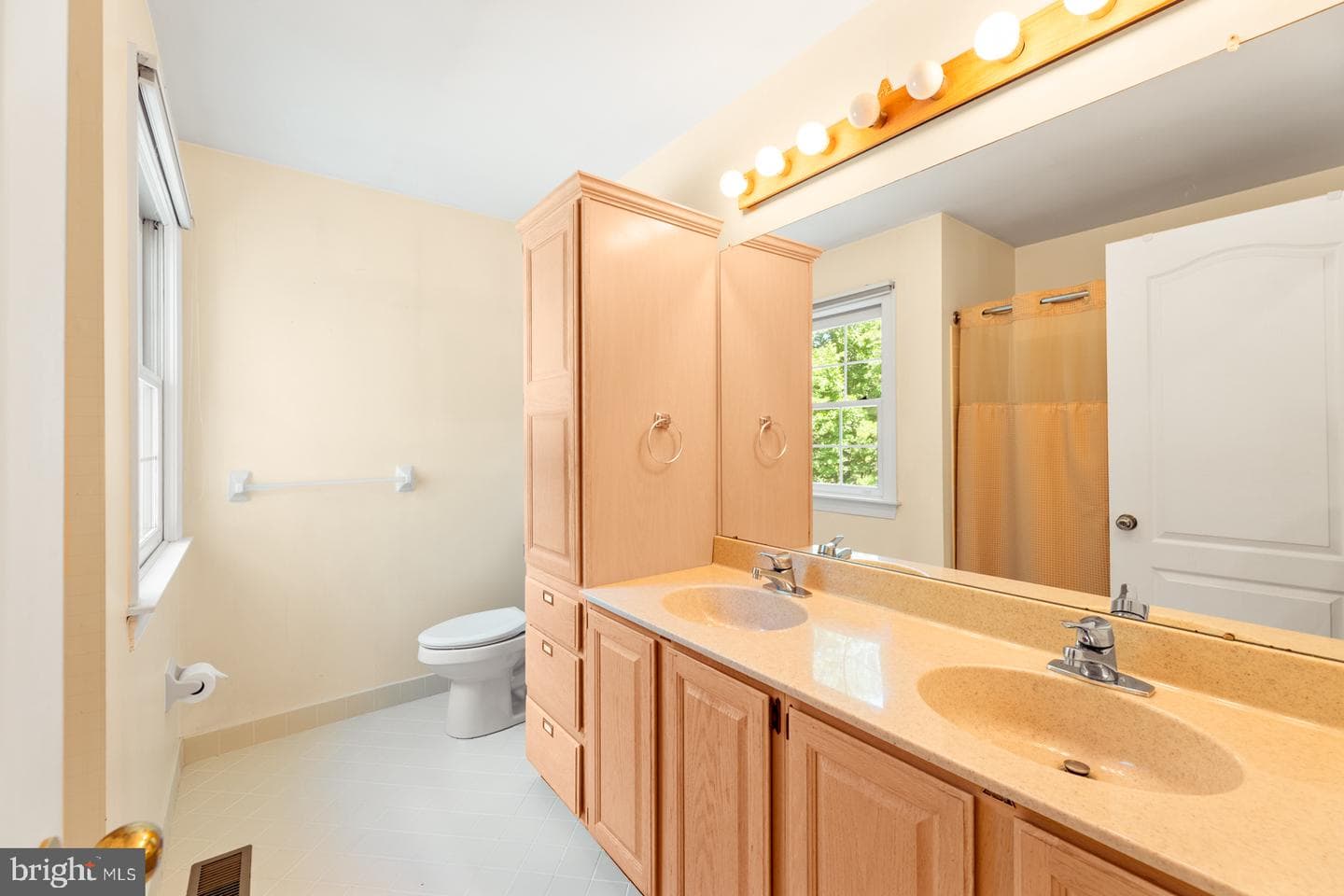 8 Golfview Drive photo 47