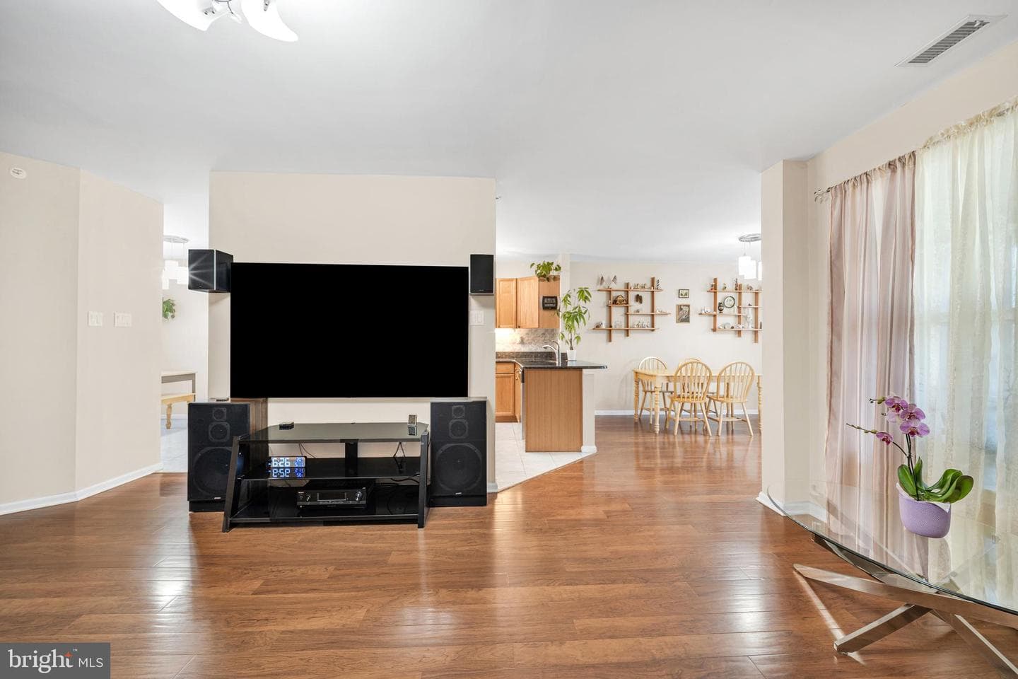 906 Julian Dr W #315 photo 15