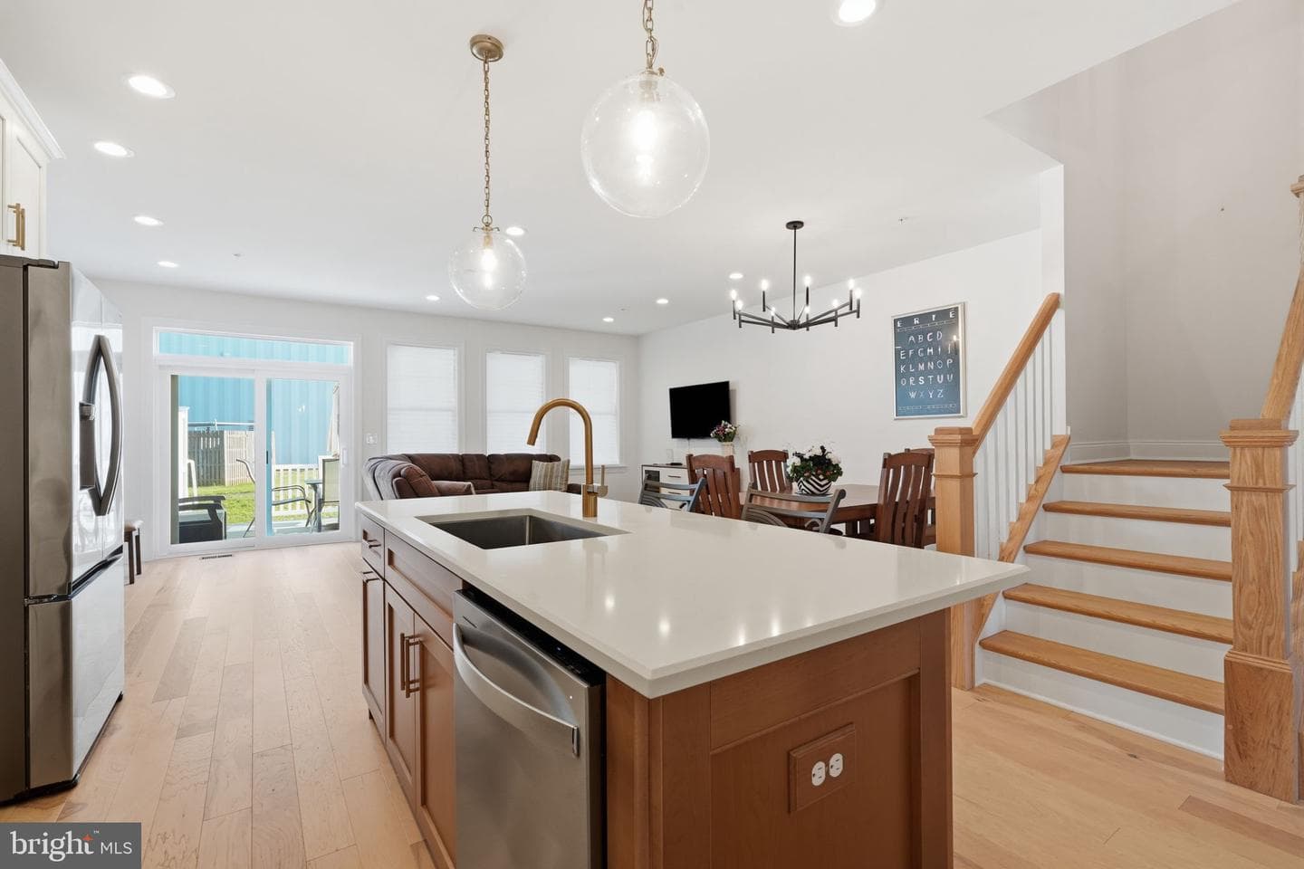 302 Foxtail Lane photo 8