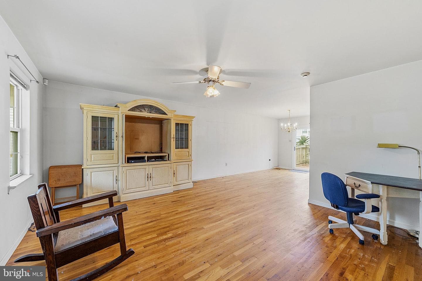 1934 Colonial Drive photo 4