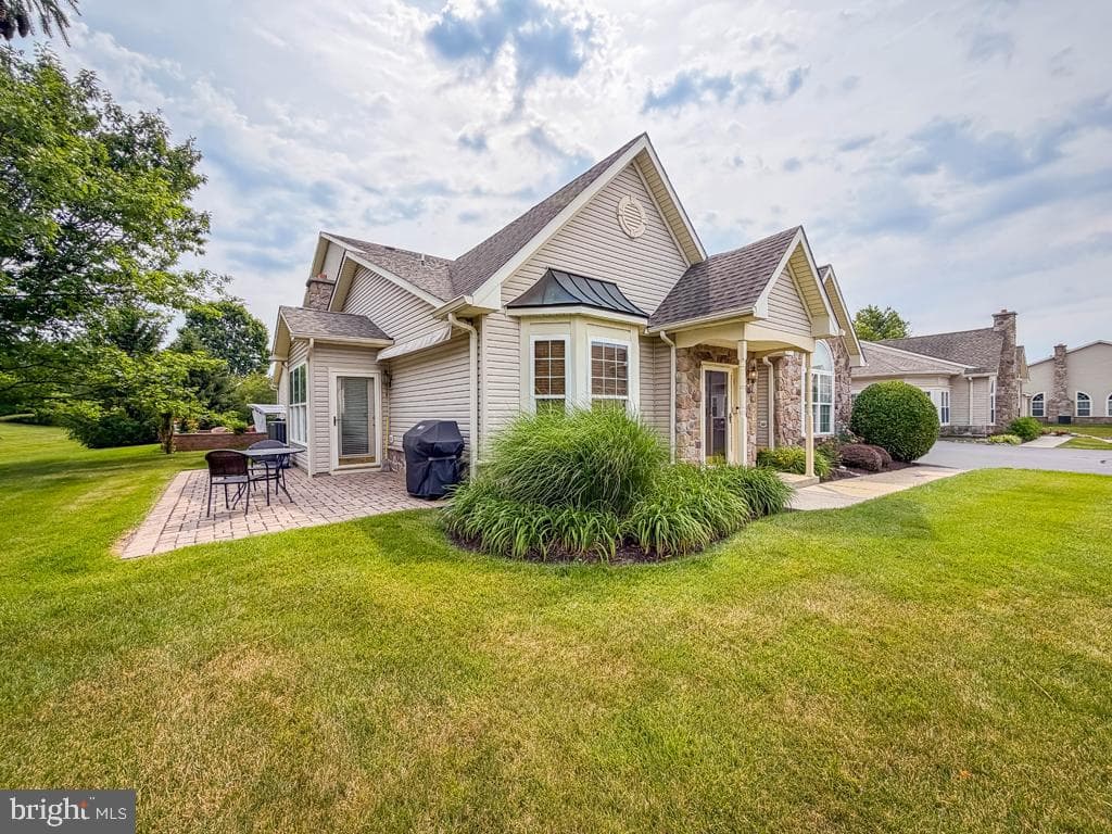 233 Shady Brook Drive photo 33