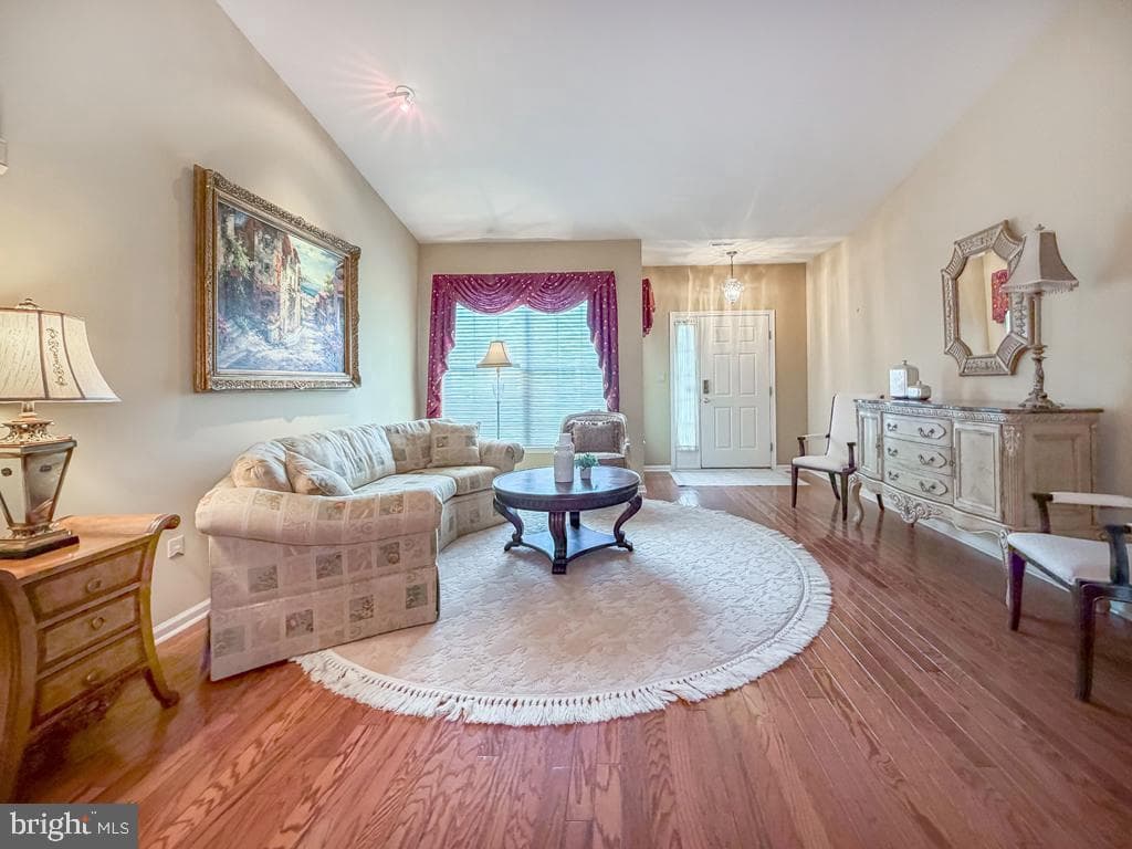 233 Shady Brook Drive photo 5