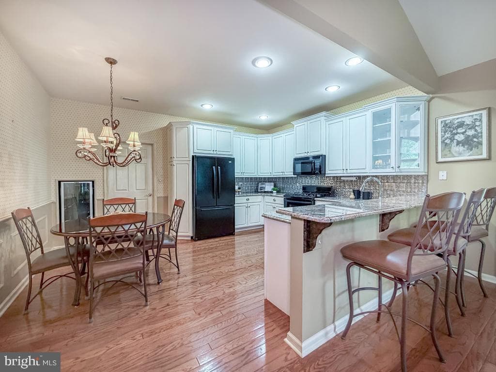 233 Shady Brook Drive photo 7