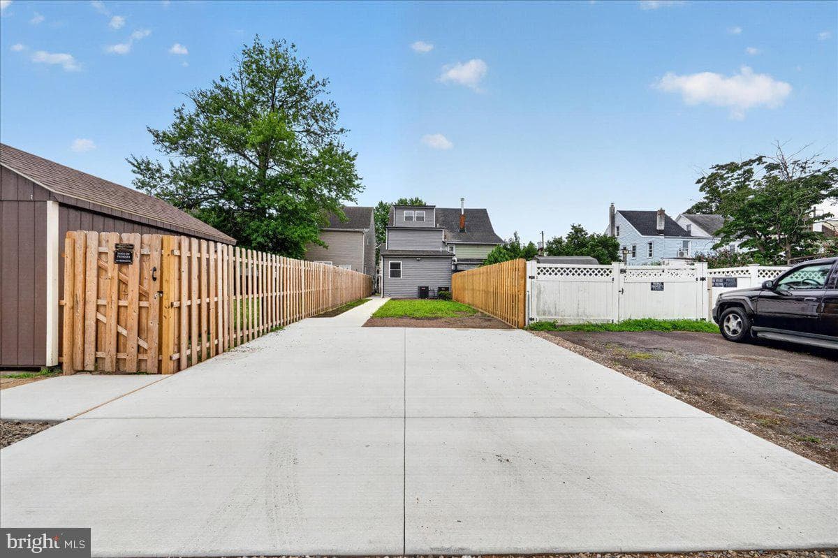 627 Pine Street photo 21
