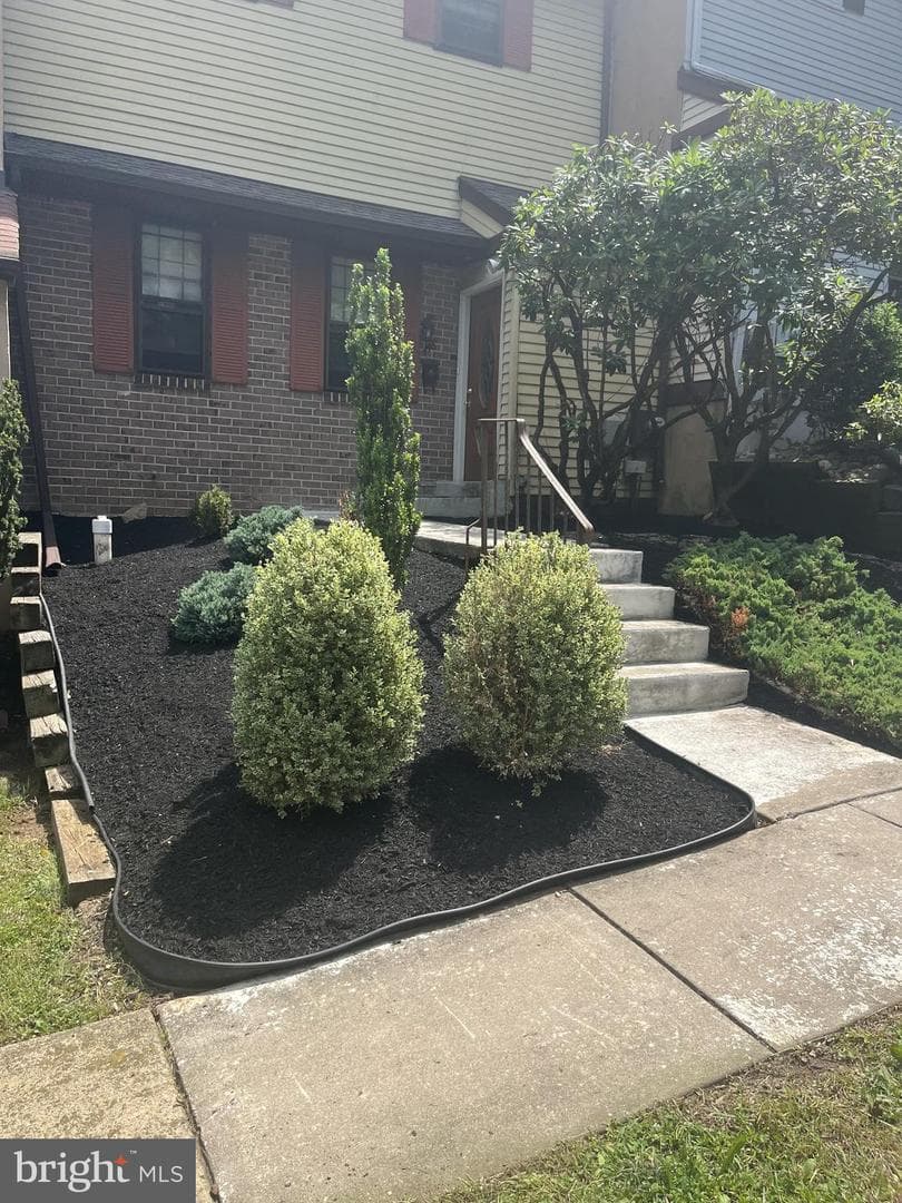 448 E Stoney Hill Court #E, Langhorne