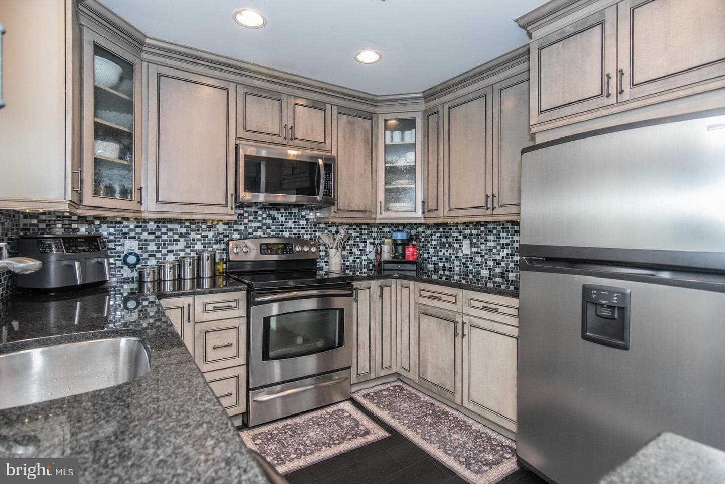 23 Begonia Lane photo 15