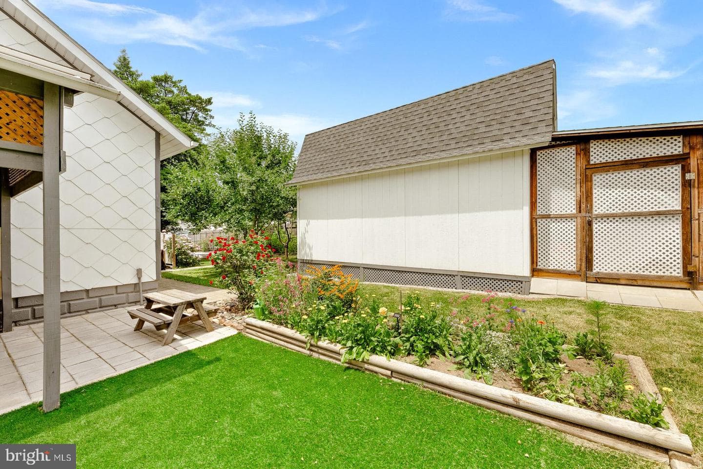 949 Edgewood Avenue photo 42
