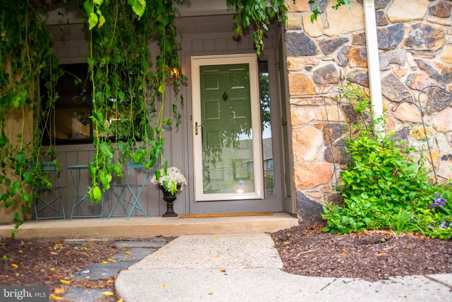 212 Clover Hill Court photo 9
