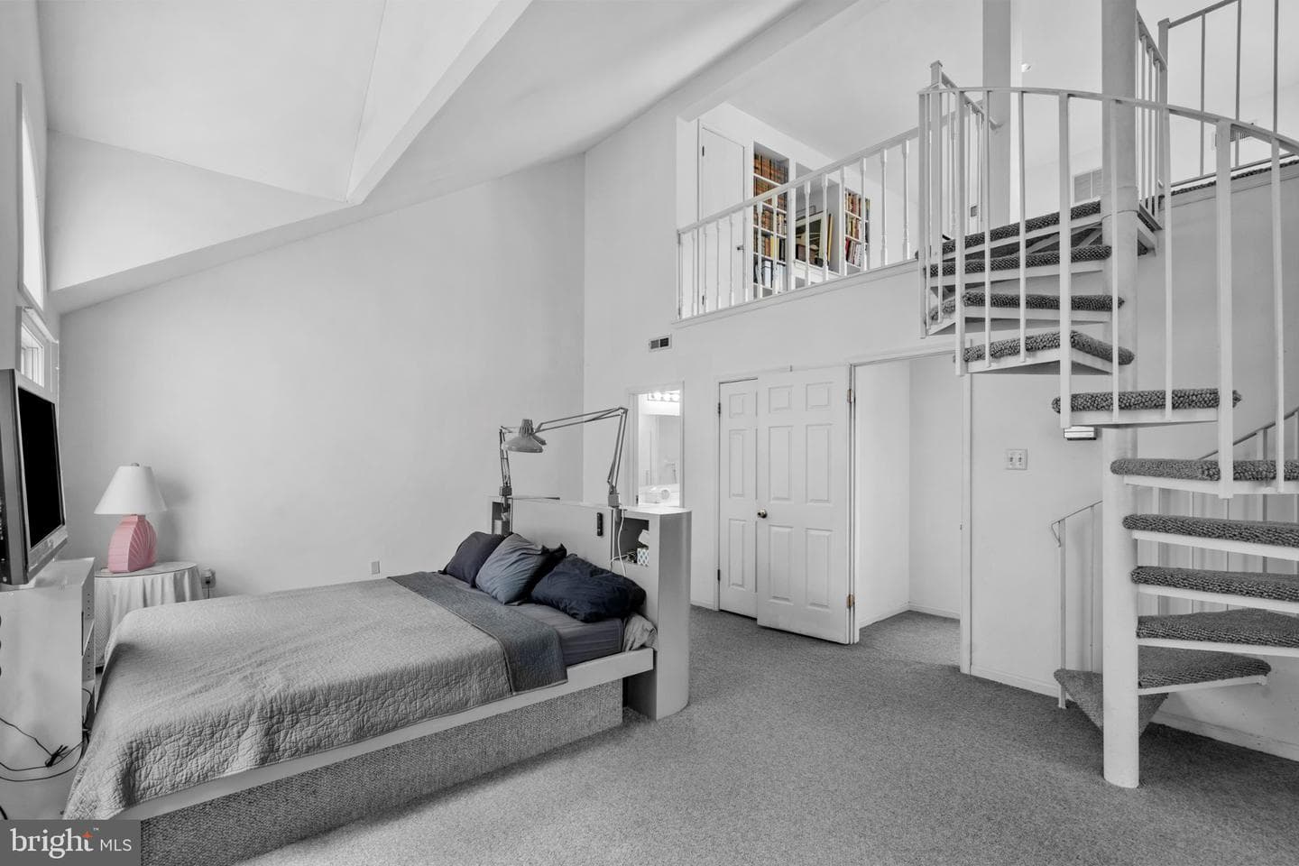 256 Sycamore Circle photo 15