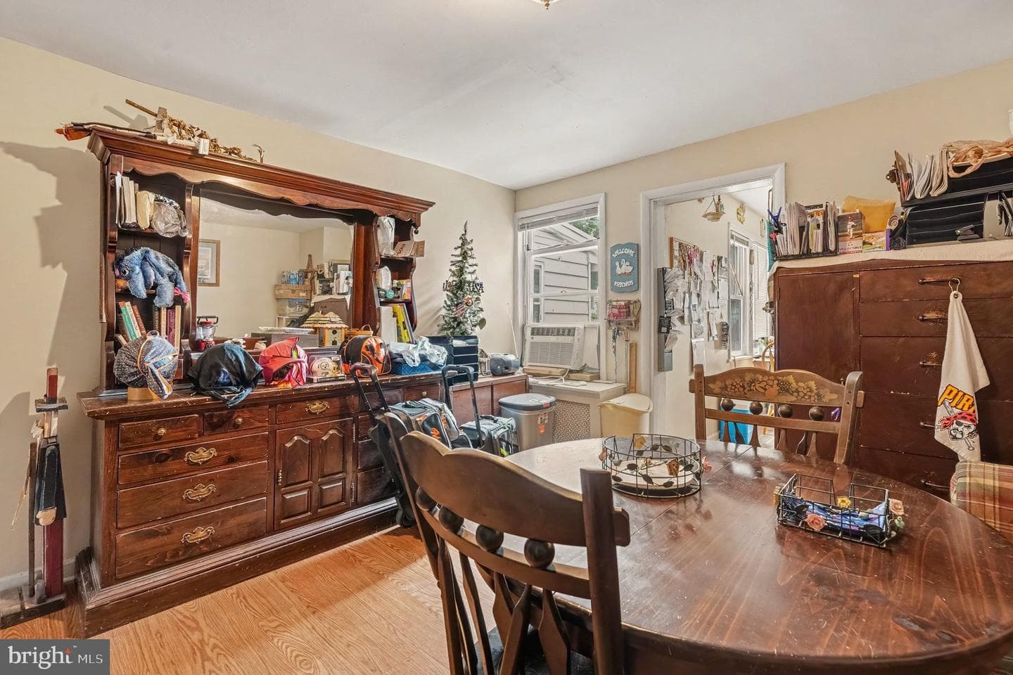 236 Hayes Street photo 9