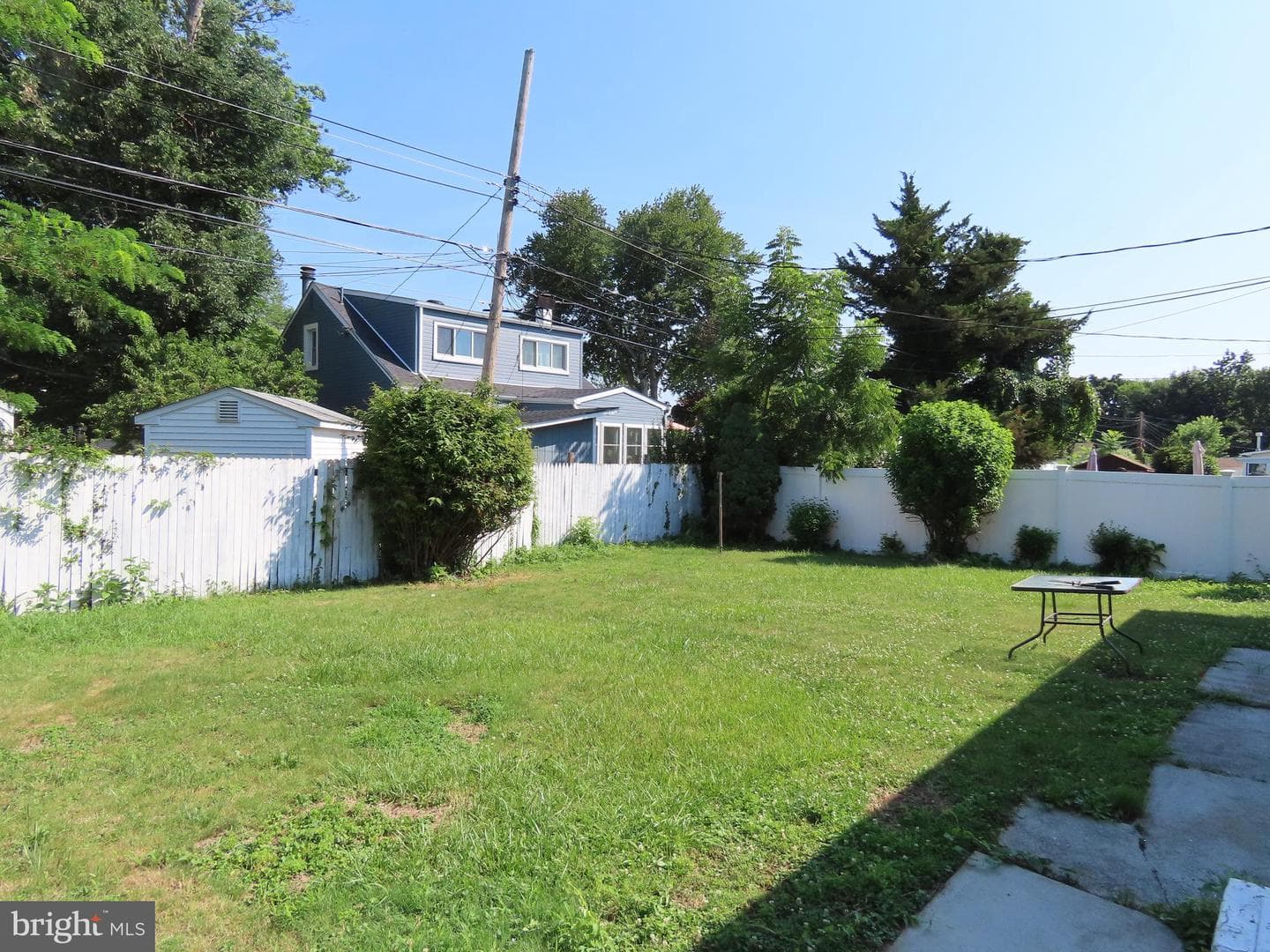 546 Clymer Avenue photo 10