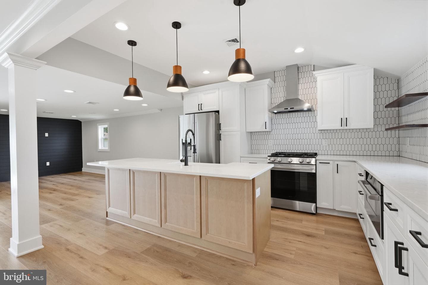 349 Andover Road photo 16