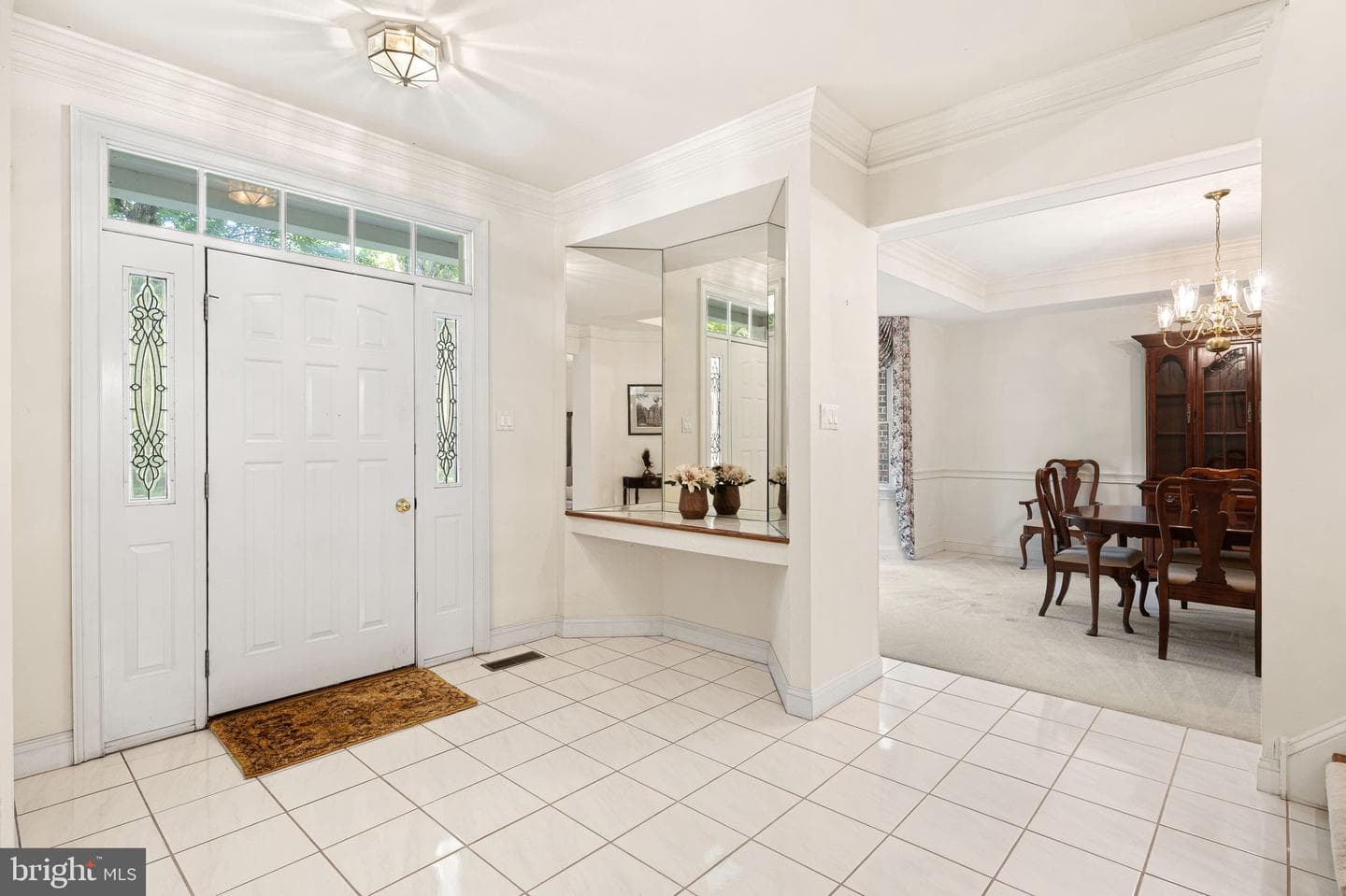 14 Timber Knoll Drive photo 4