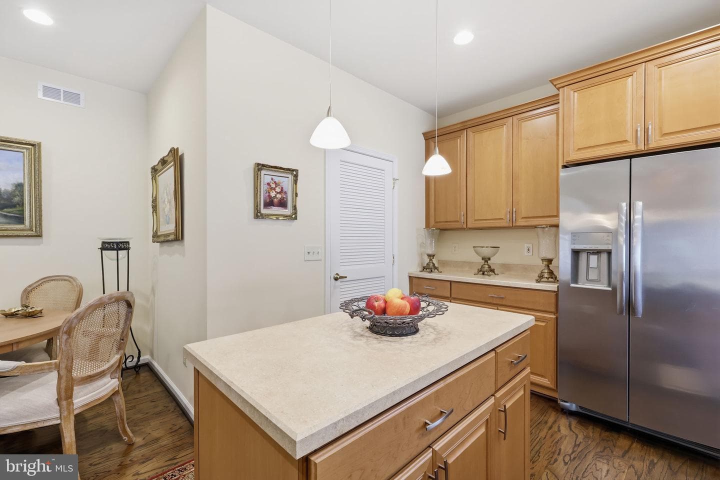 1203 Lyndhurst Court #82 photo 13