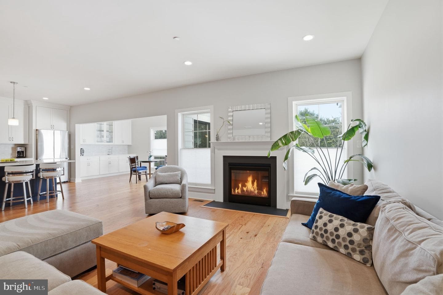506 Carmela Way photo 1