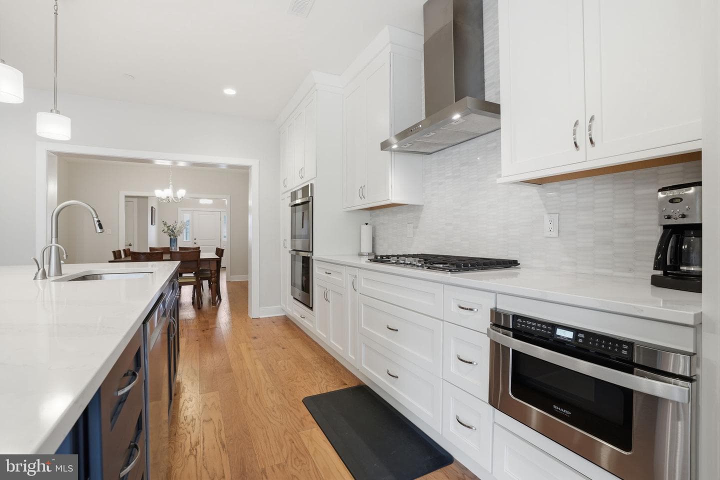 506 Carmela Way photo 9