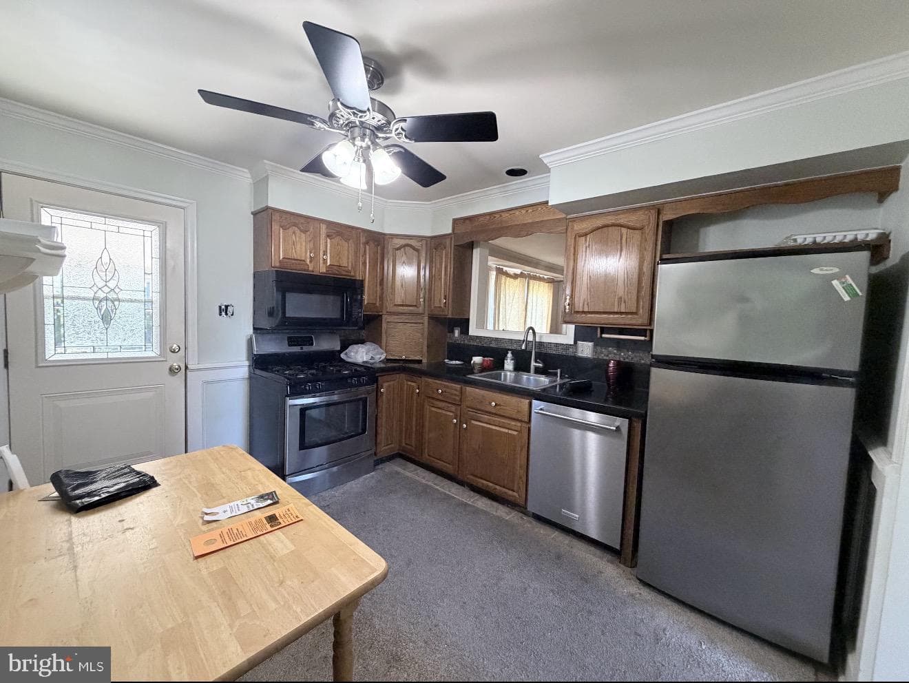 213 Luff Ln, Warminster