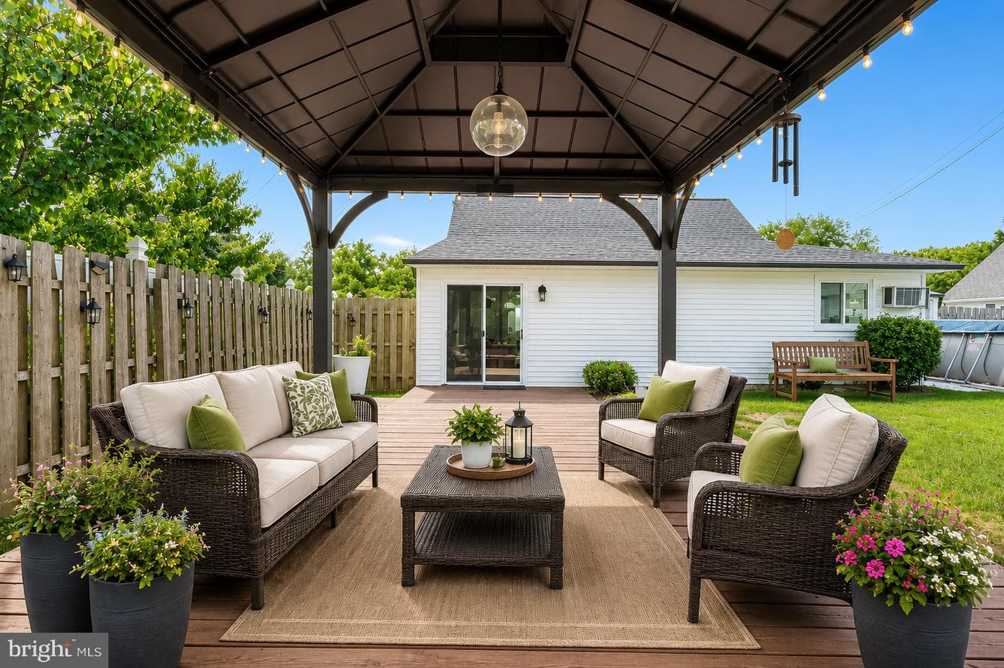 586 Doloro Drive photo 47