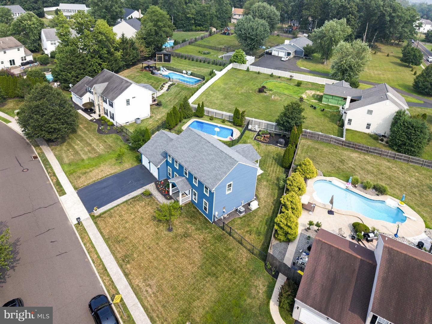 113 Greenfield Lane photo 49