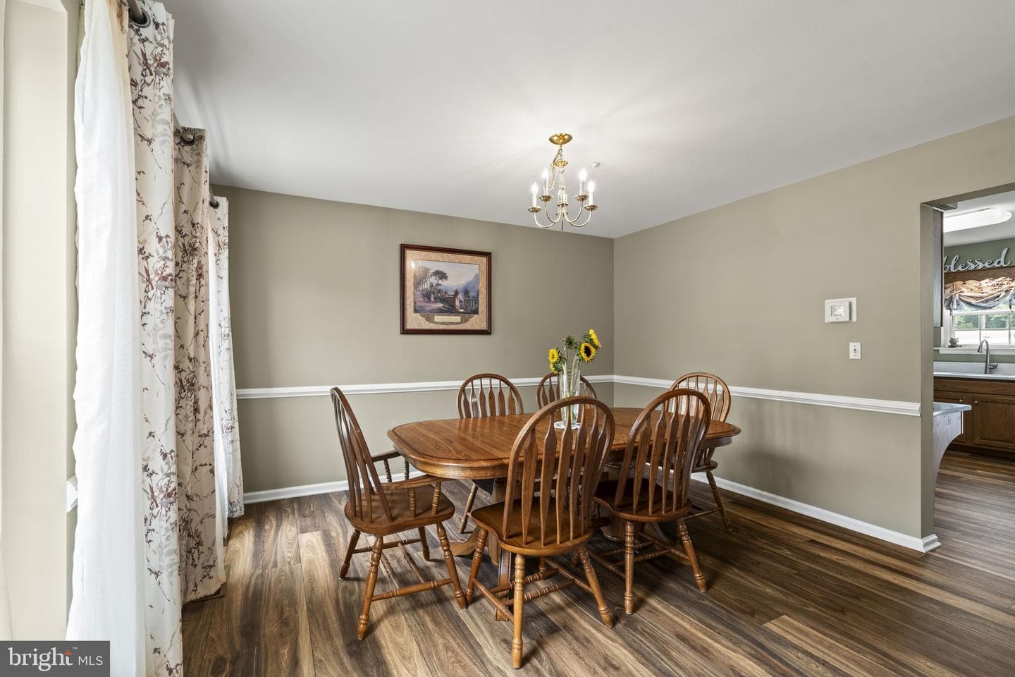 113 Greenfield Lane photo 8