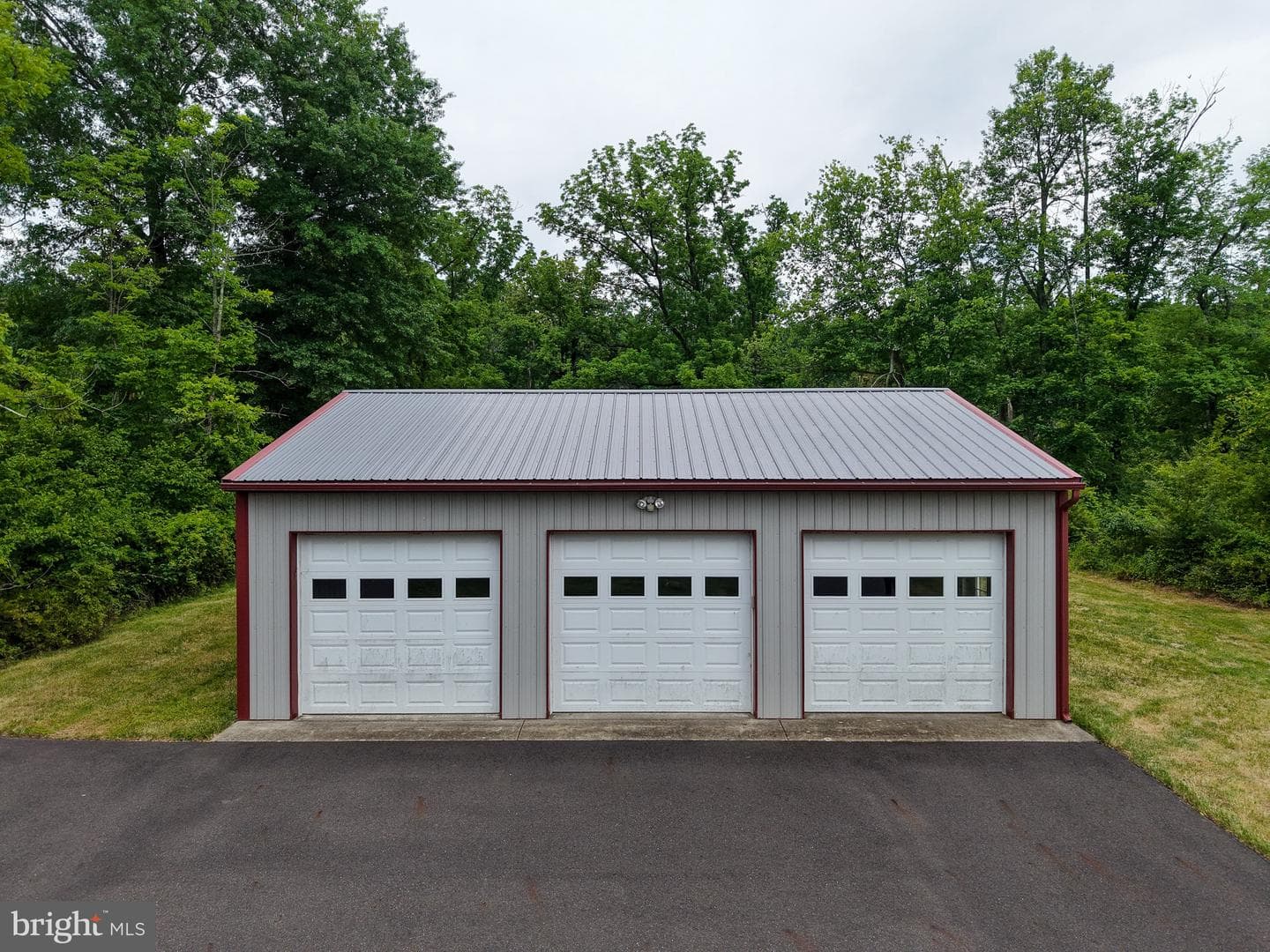 2015 Aquetong Road photo 15