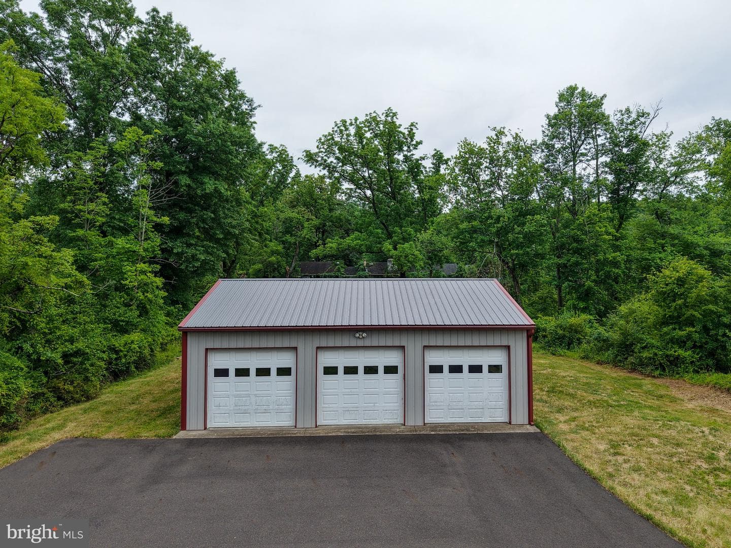 2015 Aquetong Road photo 16
