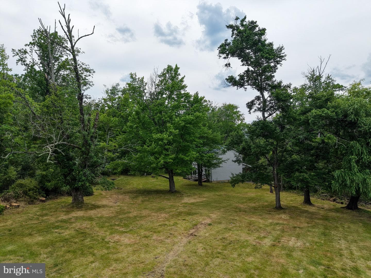 2015 Aquetong Road photo 21
