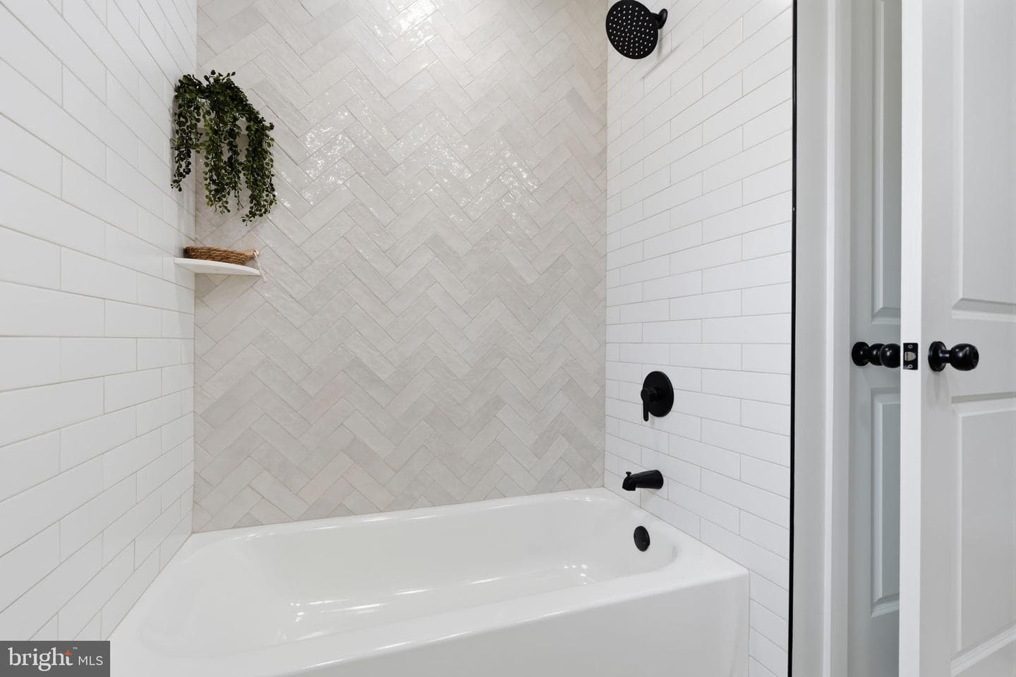 533 Park Avenue photo 36