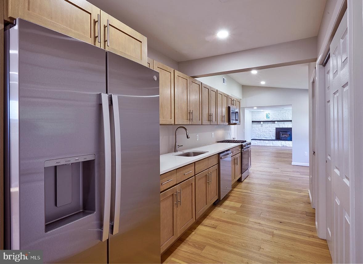 115 Winding Way photo 11