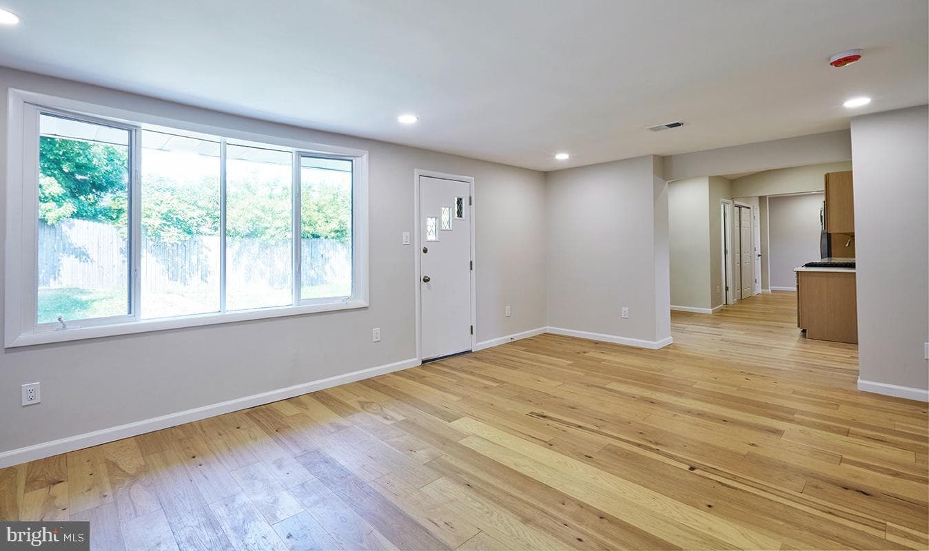 115 Winding Way photo 15